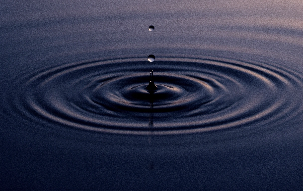 Agua en calma representando la serenidad auditiva
